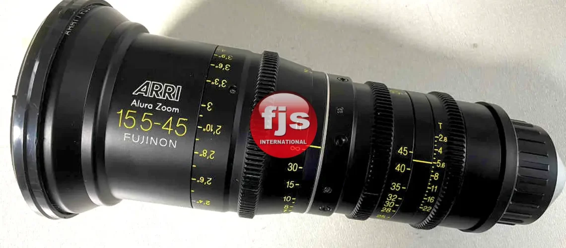 Alura_Zoom_15.5_hug_fjs_03