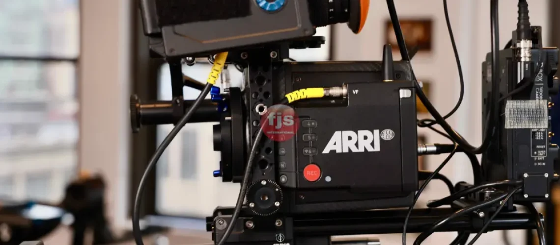 Arri-Mini-LF-yllennodkcirtap-FJS-006