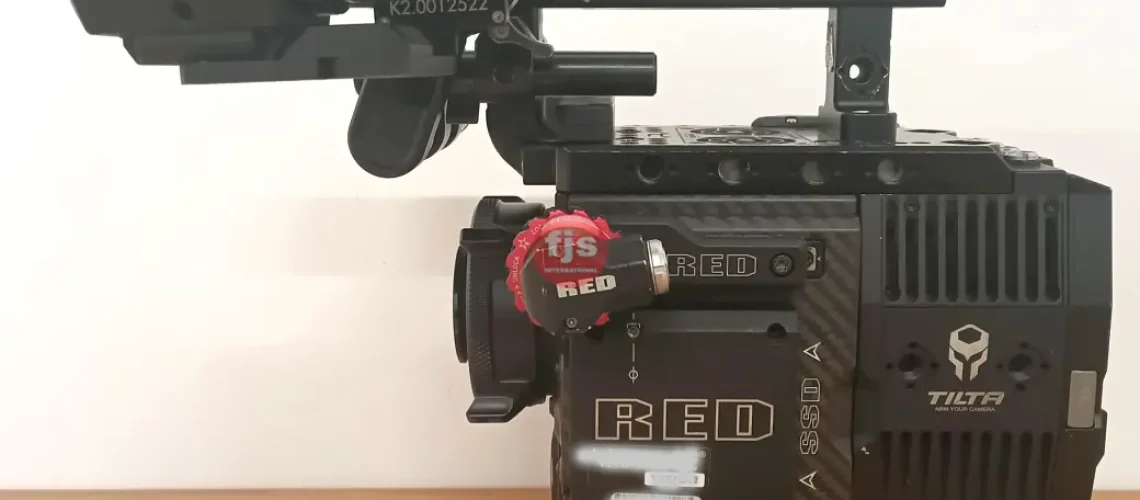 Red-Mostro-8k-FJS-01