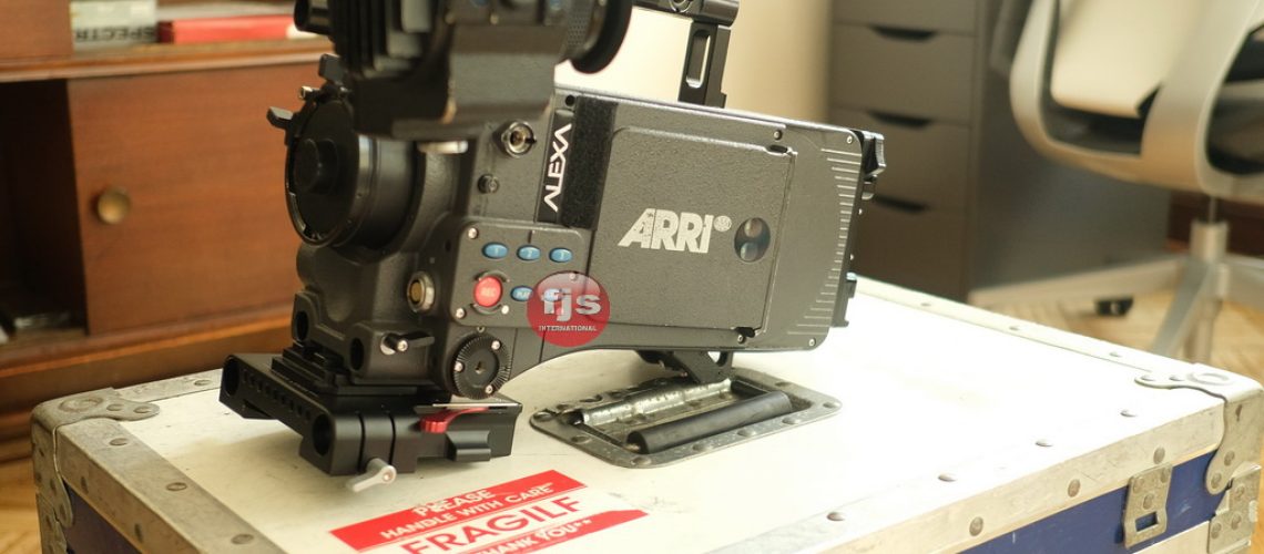 fjsalexaplusdebrey08